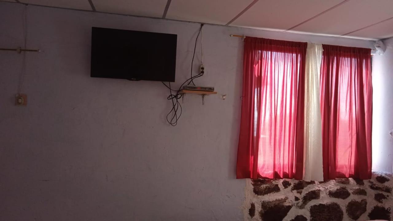 Hostal Cabanas Don Jorge ปูแอร์โต บาเกริโซ โมเรโน ภายนอก รูปภาพ