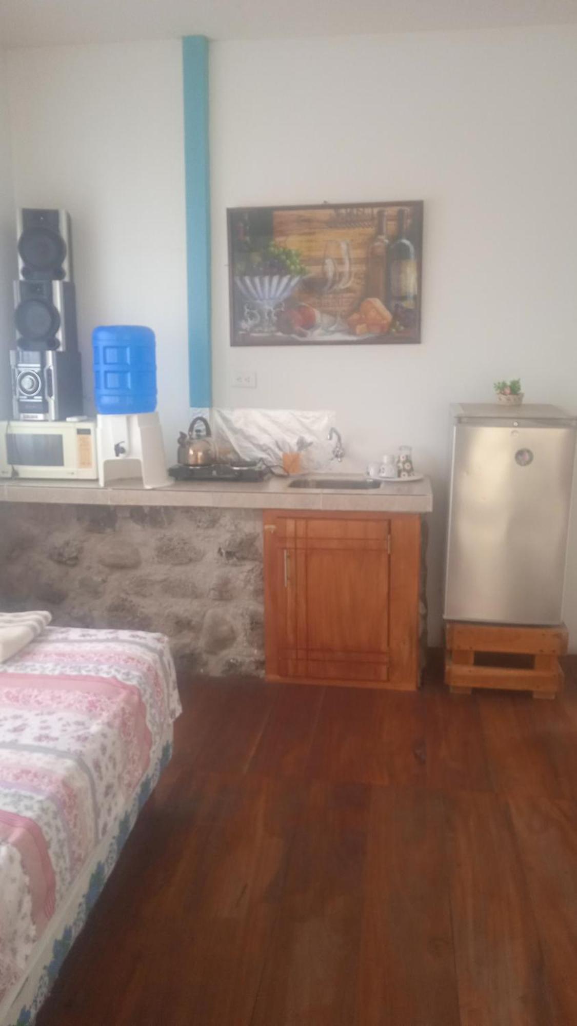 Hostal Cabanas Don Jorge ปูแอร์โต บาเกริโซ โมเรโน ภายนอก รูปภาพ