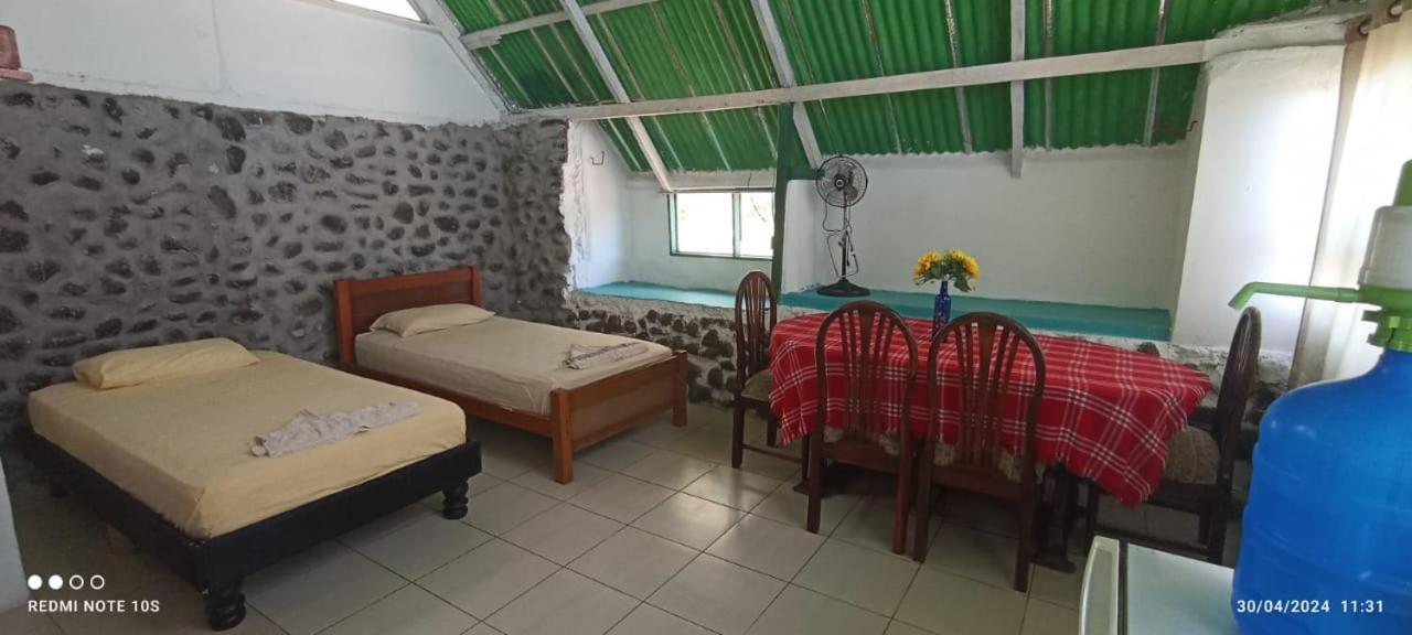 Hostal Cabanas Don Jorge ปูแอร์โต บาเกริโซ โมเรโน ภายนอก รูปภาพ